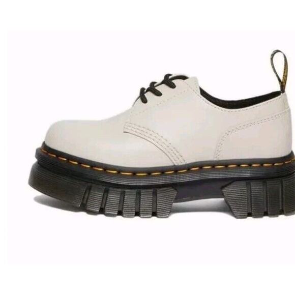 Dr. Martens Women's 1461 Audrick Quad Platform Grey Nappa Lux Leather US 7 - Picture 1 of 6